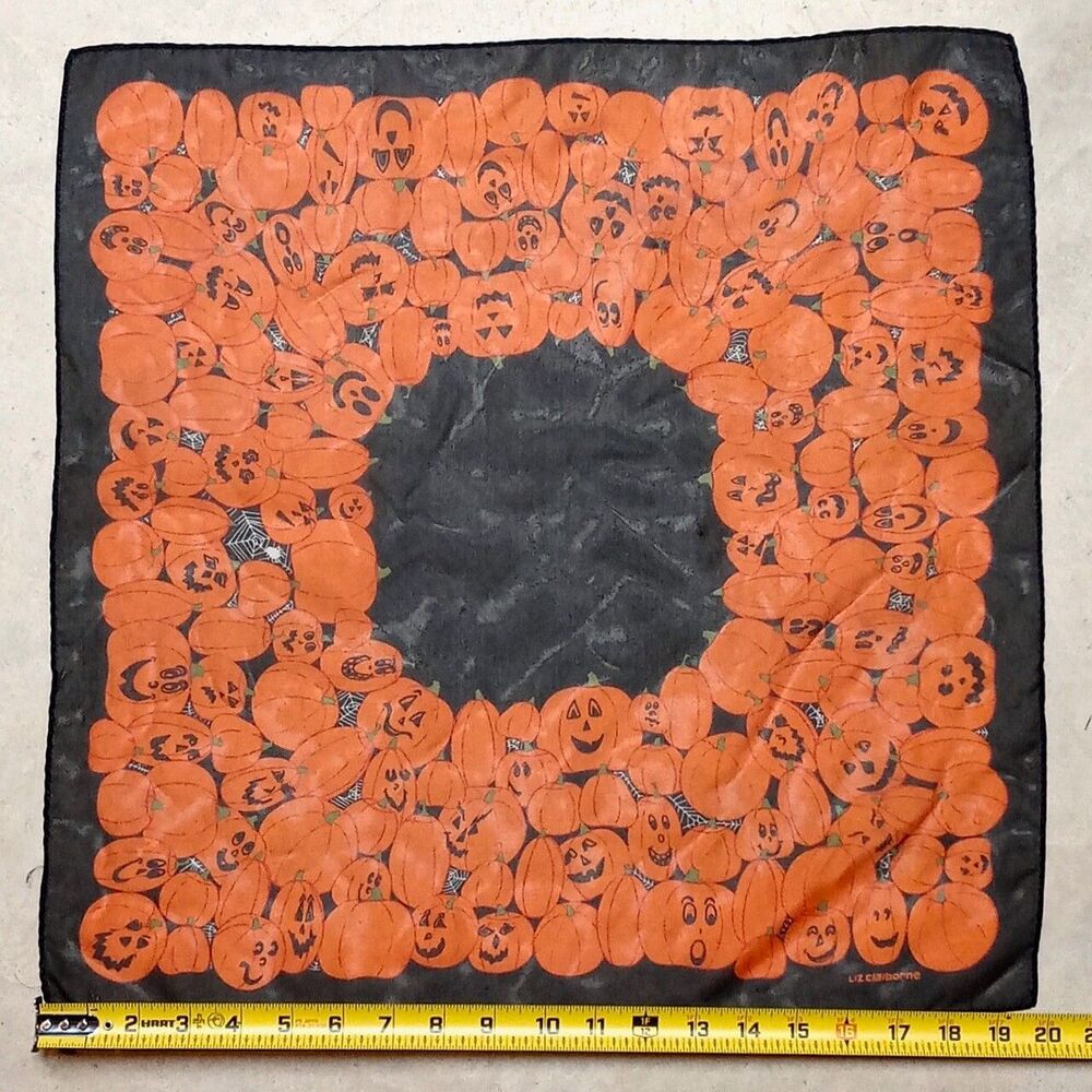 Vintage Liz Claiborne Halloween Jack-o-Lantern Pumpkins 20" x 20" Sheer Scarf - Picture 6 of 6